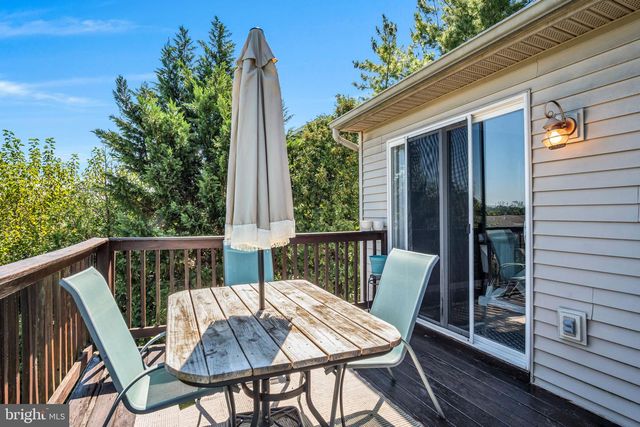 91 LAKE MEADE DR, East Berlin, PA 17316