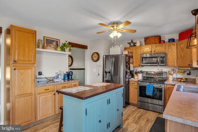 91 LAKE MEADE DR, East Berlin, PA 17316