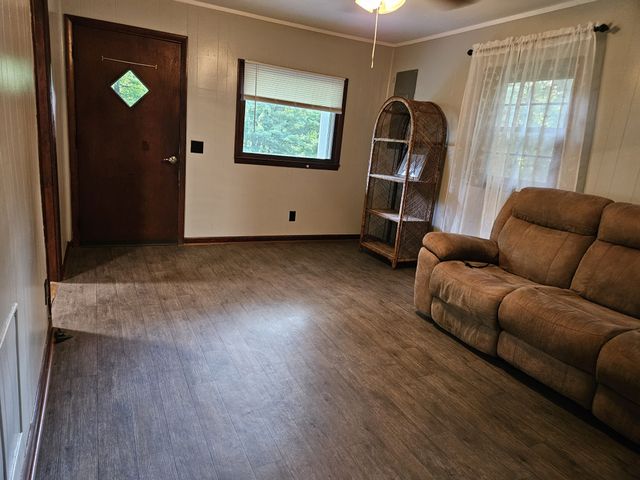2515 Smith Hollow Rd, Lynnville, TN 38472