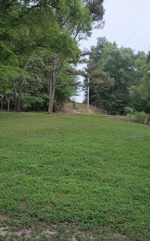 2515 Smith Hollow Rd, Lynnville, TN 38472