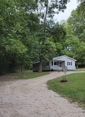 2515 Smith Hollow Rd, Lynnville, TN 38472