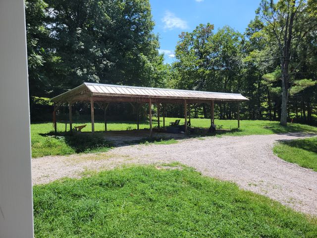 2515 Smith Hollow Rd, Lynnville, TN 38472