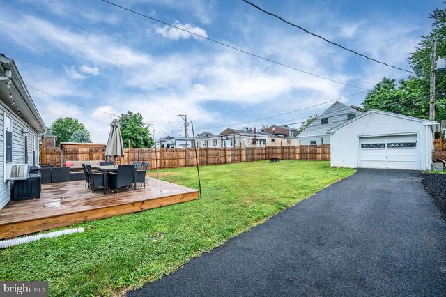 4425 8TH AVE, Temple, PA 19560