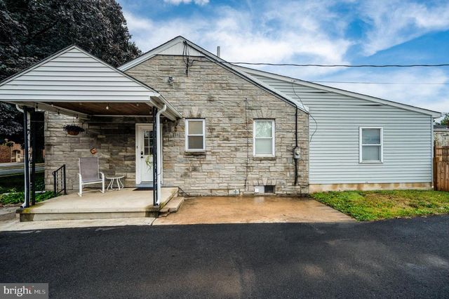 4425 8TH AVE, Temple, PA 19560