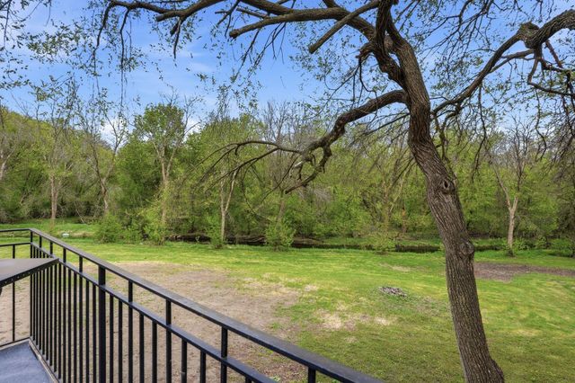 5075 Big Woods Boulevard, Chaska, MN 55318