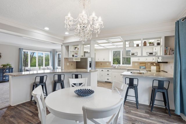 5075 Big Woods Boulevard, Chaska, MN 55318