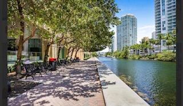 330 Sunny Isles Boulevard 5-2308, Sunny Isles Beach, FL 33160