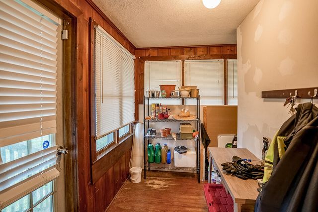 1011 W 2nd Street, West Plains, MO 65775