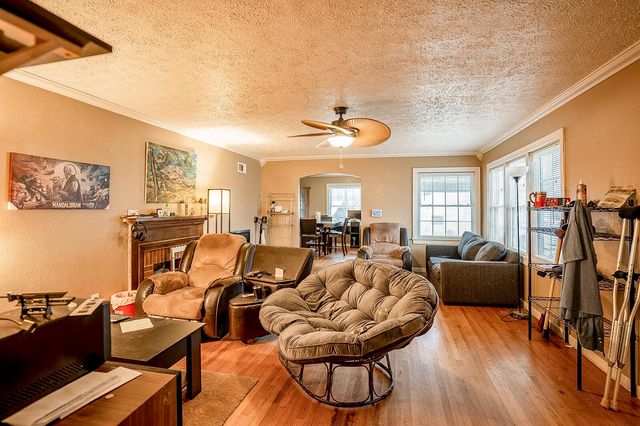 1011 W 2nd Street, West Plains, MO 65775