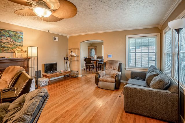 1011 W 2nd Street, West Plains, MO 65775