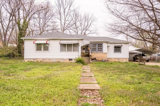 1011 W 2nd Street, West Plains, MO 65775