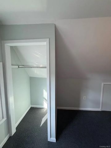 111 Piccadilly Dwns, Lynbrook, NY 11563