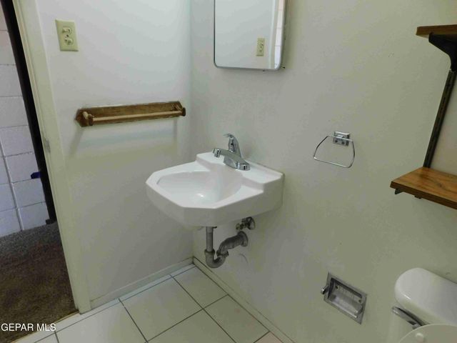 6400 EDGEMERE Boulevard 8A, El Paso, TX 79925