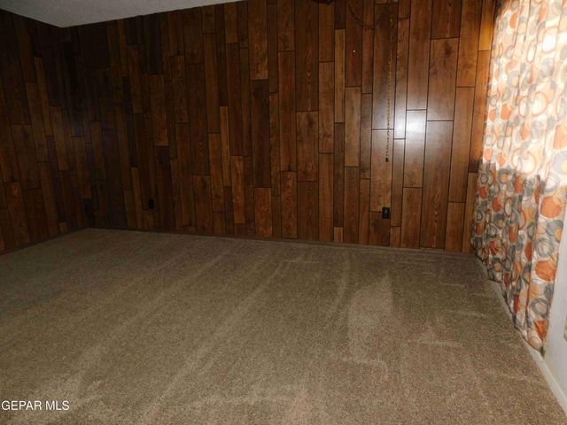 6400 EDGEMERE Boulevard 8A, El Paso, TX 79925