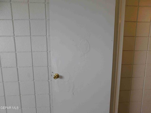 6400 EDGEMERE Boulevard 8A, El Paso, TX 79925