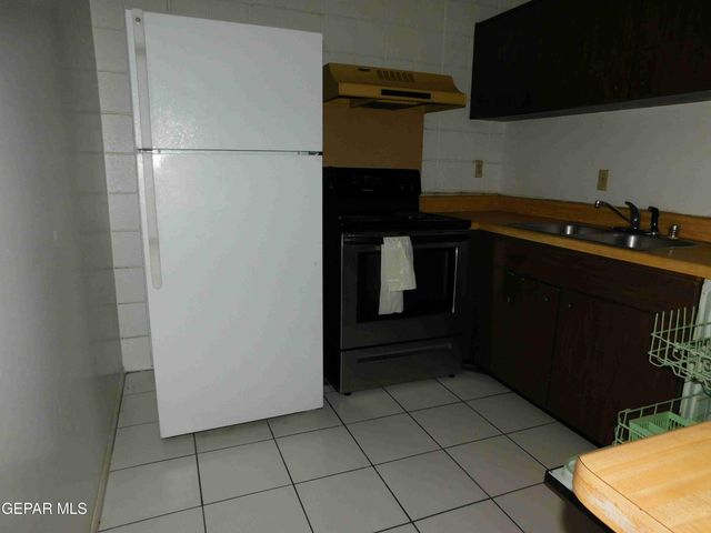 6400 EDGEMERE Boulevard 8A, El Paso, TX 79925