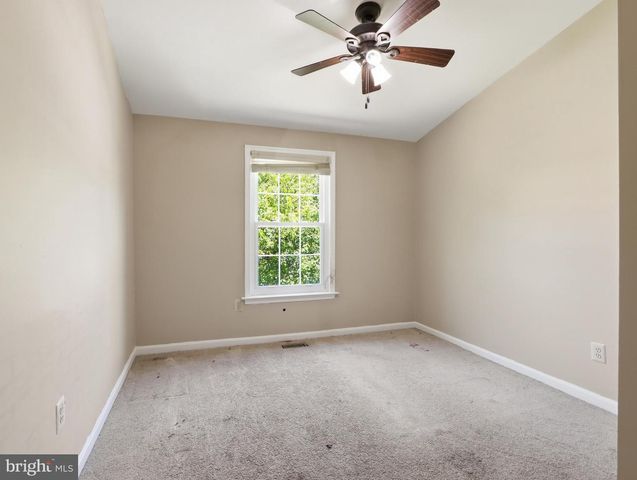 13 COURTWOOD DR, Pikesville, MD 21208