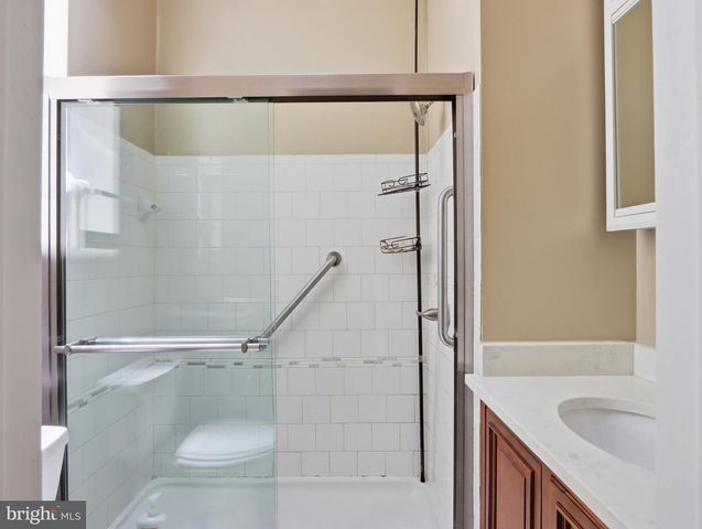 13 COURTWOOD DR, Pikesville, MD 21208