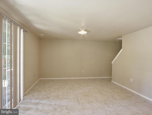 13 COURTWOOD DR, Pikesville, MD 21208