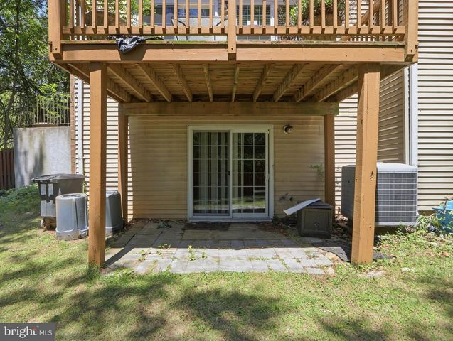 13 COURTWOOD DR, Pikesville, MD 21208
