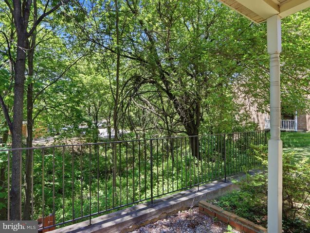 13 COURTWOOD DR, Pikesville, MD 21208