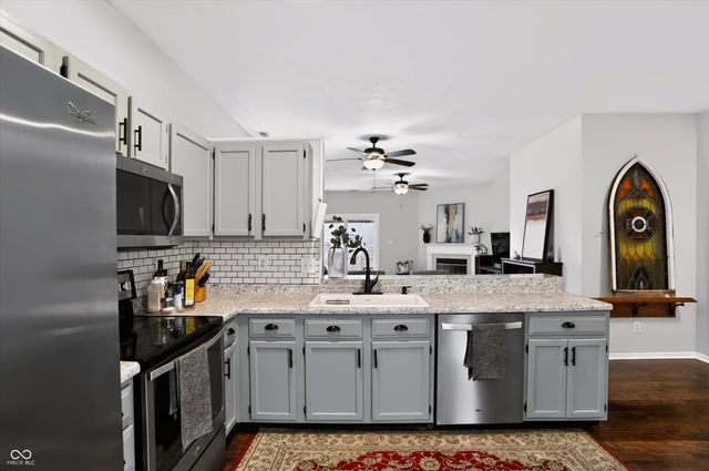 4332 Lucky Court, Indianapolis, IN 46203