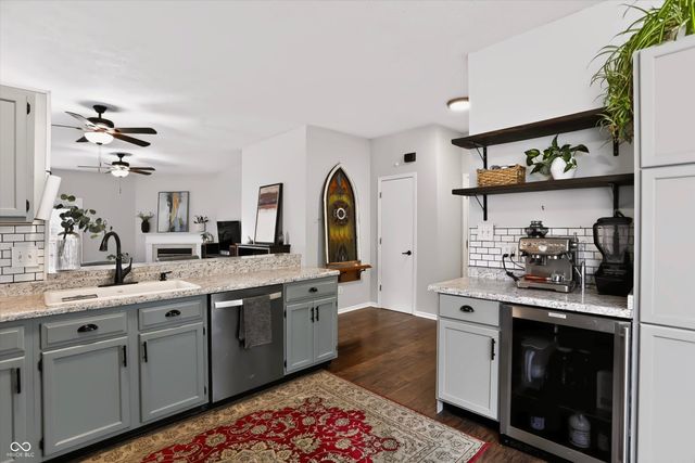 4332 Lucky Court, Indianapolis, IN 46203