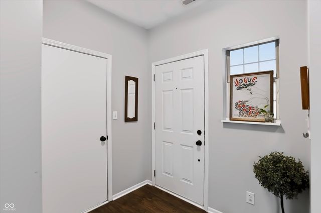4332 Lucky Court, Indianapolis, IN 46203