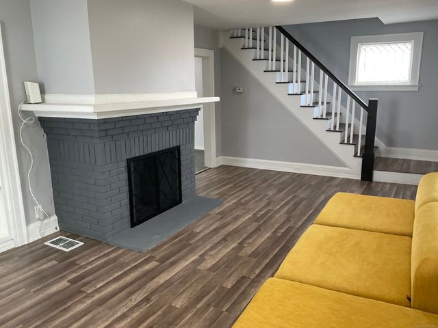 37 Westminster Street, Hamden, CT 06518