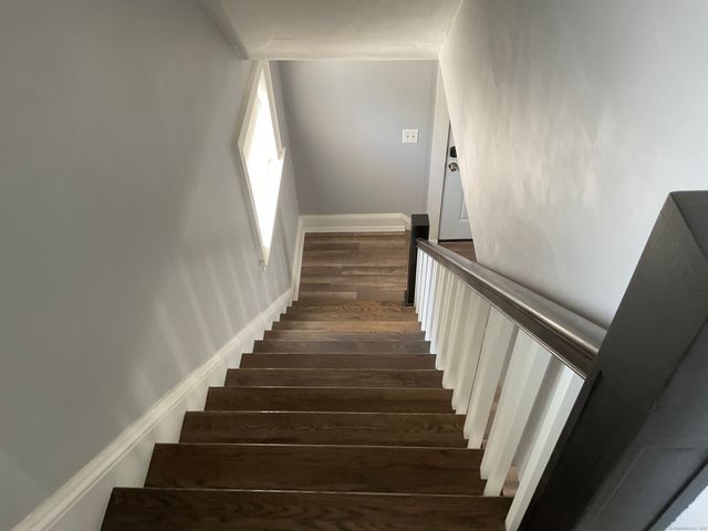 37 Westminster Street, Hamden, CT 06518