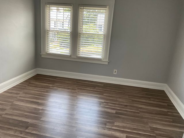 37 Westminster Street, Hamden, CT 06518