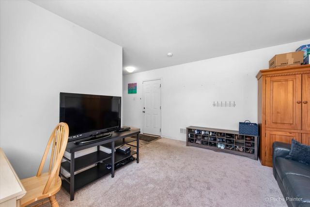 1664 Ruby Drive, Pingree Grove, IL 60140