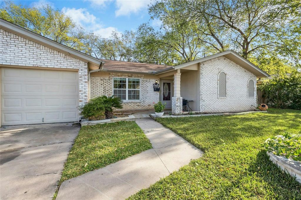 1704 Colony Creek DR, Austin, TX 78758