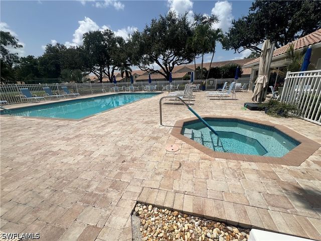 5936 Cranbrook WAY B102, Naples, FL 34112