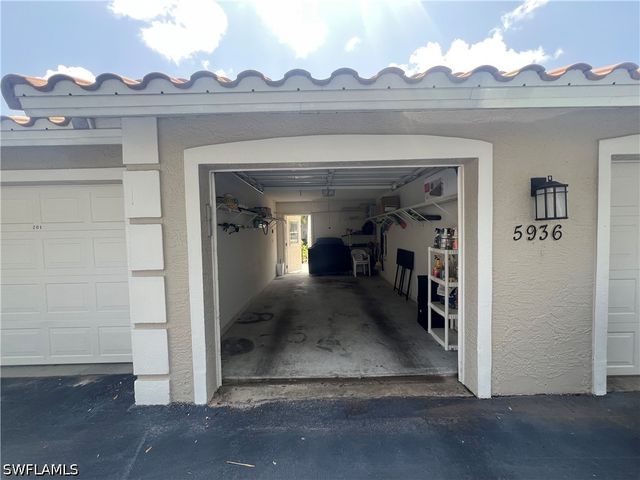 5936 Cranbrook WAY B102, Naples, FL 34112
