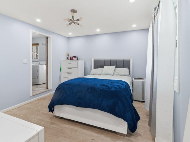 2303 OGDEN AVE, Bensalem, PA 19020