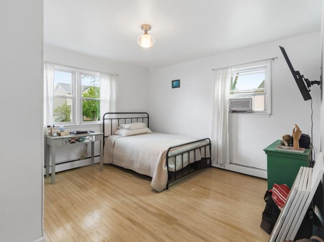 2303 OGDEN AVE, Bensalem, PA 19020