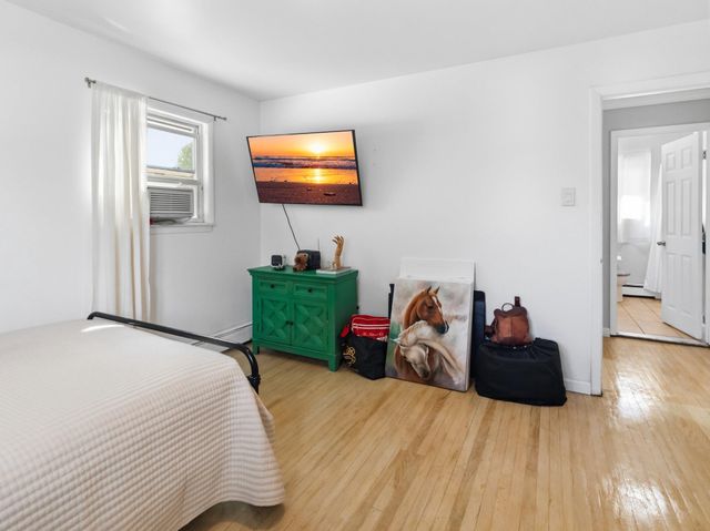 2303 OGDEN AVE, Bensalem, PA 19020