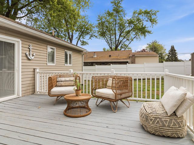 2303 OGDEN AVE, Bensalem, PA 19020