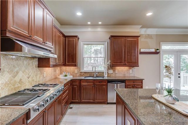 10595 Highgate Manor Court, Duluth, GA 30097