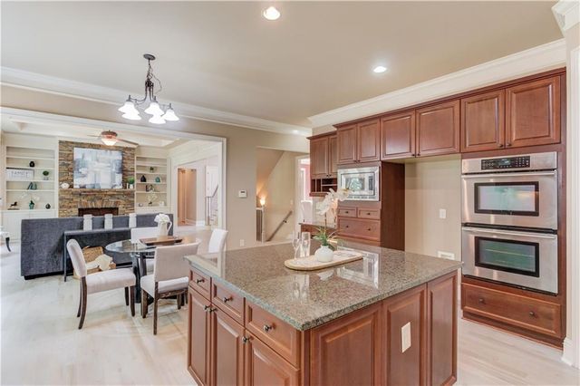 10595 Highgate Manor Court, Duluth, GA 30097
