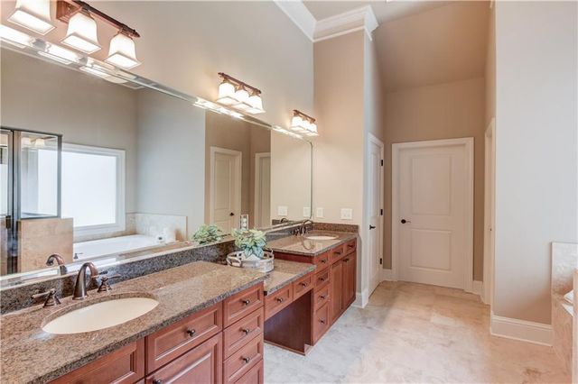 10595 Highgate Manor Court, Duluth, GA 30097