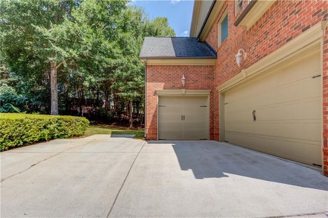 10595 Highgate Manor Court, Duluth, GA 30097