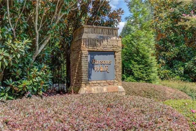 10595 Highgate Manor Court, Duluth, GA 30097