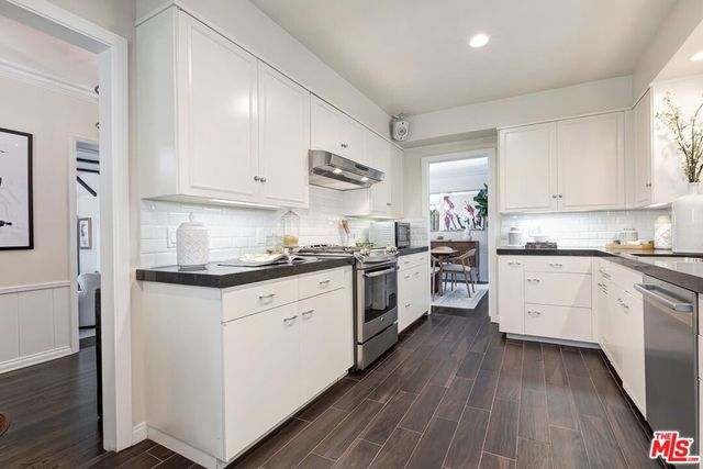 10543 Wellworth Avenue, Los Angeles, CA 90024