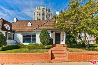 10543 Wellworth Avenue, Los Angeles, CA 90024