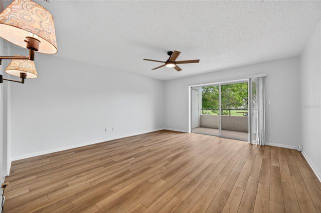 2583 COUNTRYSIDE BOULEVARD 3212, Clearwater, FL 33761