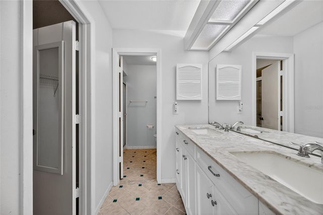 2583 COUNTRYSIDE BOULEVARD 3212, Clearwater, FL 33761
