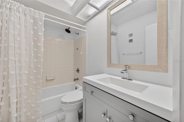 2583 COUNTRYSIDE BOULEVARD 3212, Clearwater, FL 33761
