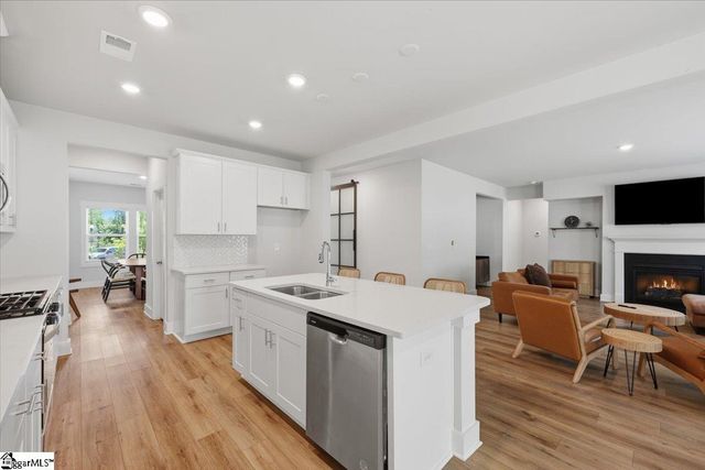 437 Roderick Lane, Greenville, SC 29605
